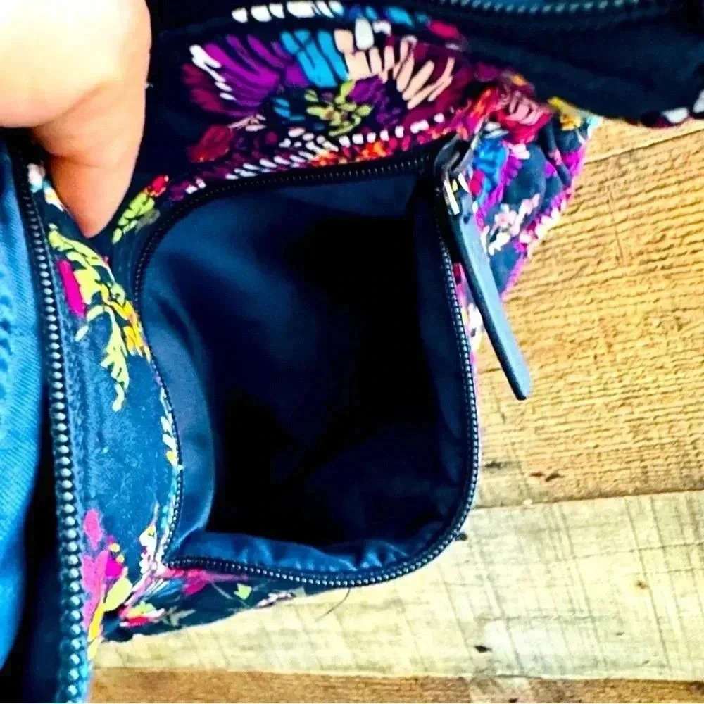 NWOT Vera Bradley Midnight Wildflowers Crossbody - Picture 7 of 8